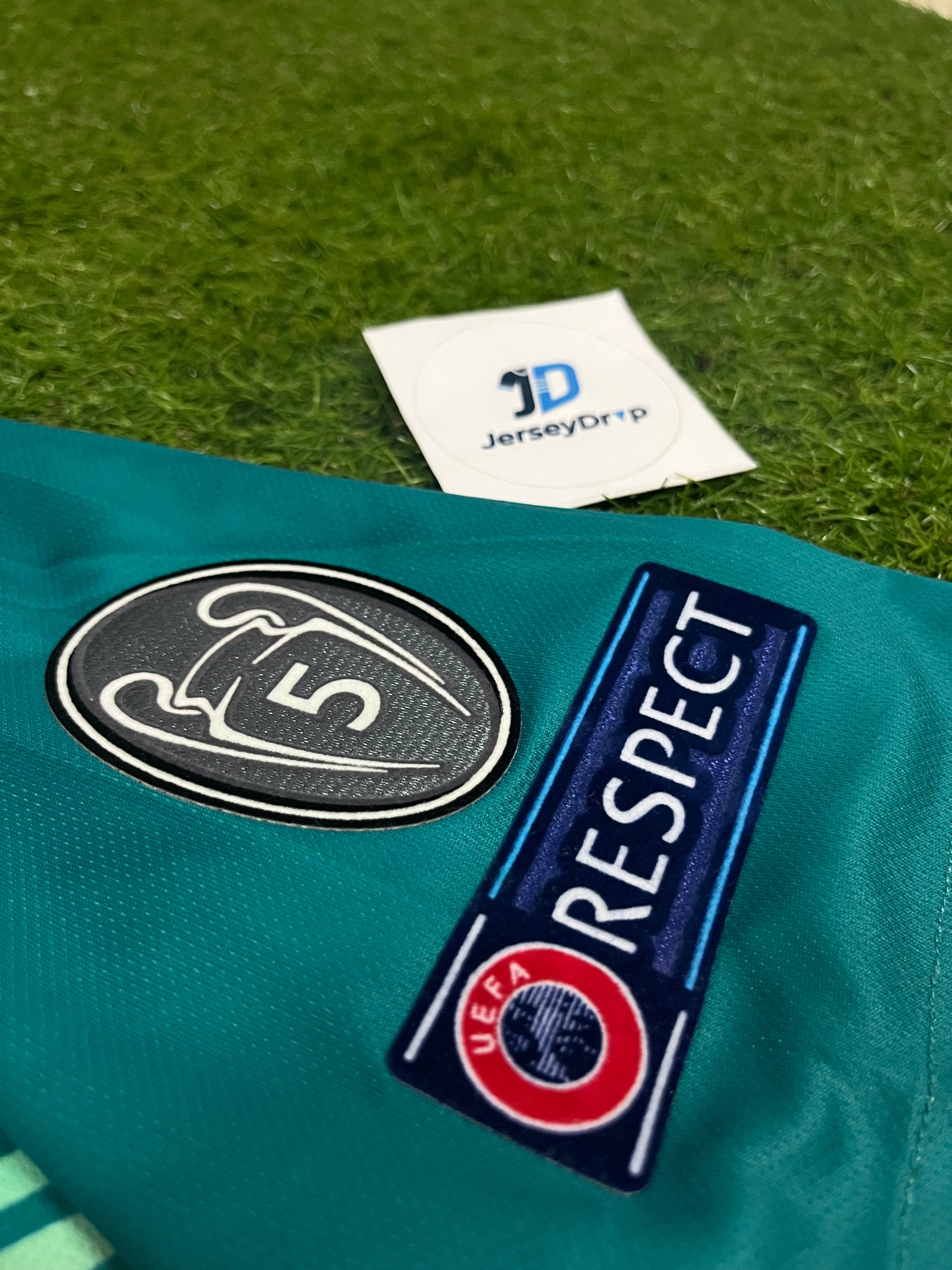 BARCELONA 2016/17 THIRD RETRO JERSEY