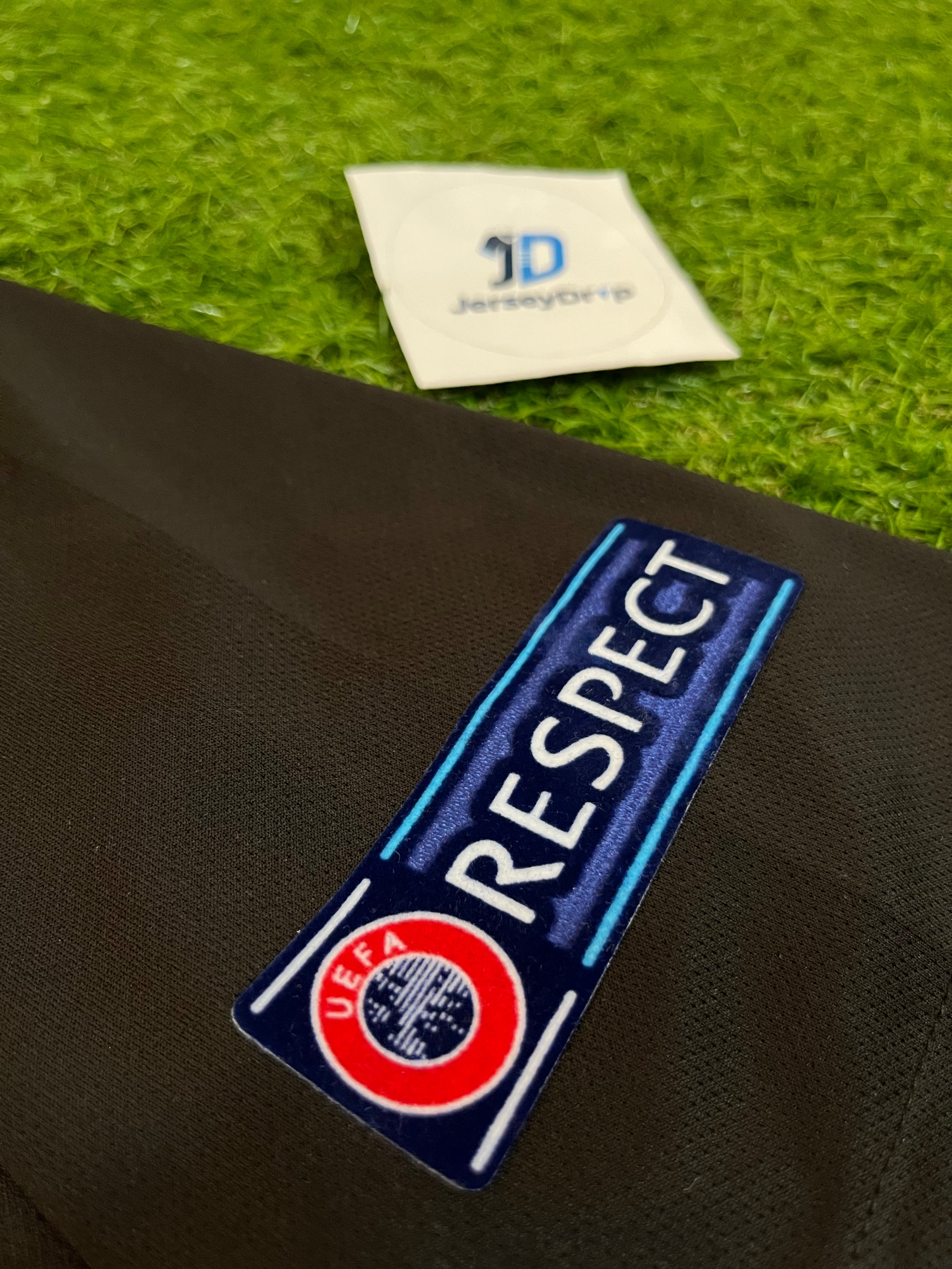 PSG 2018/19 HOME RETRO JERSEY