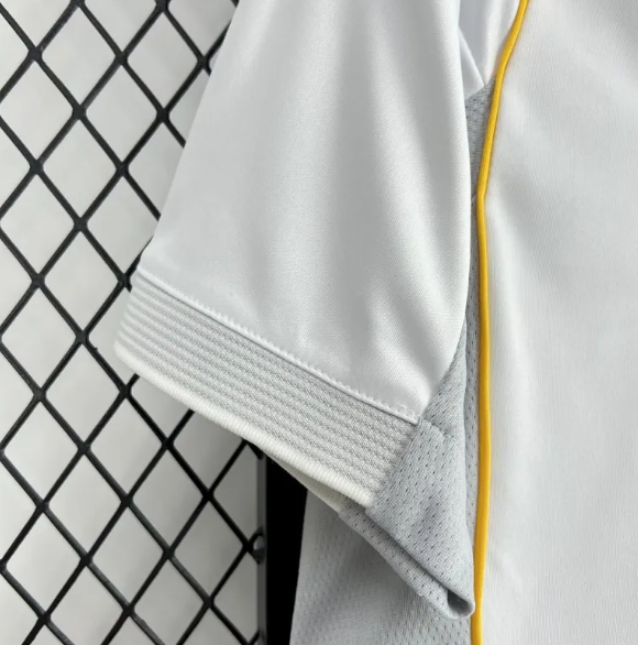 REAL MADRID 2025/26 HOME JERSEY