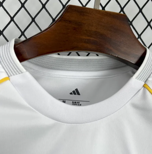 REAL MADRID 2025/26 HOME JERSEY